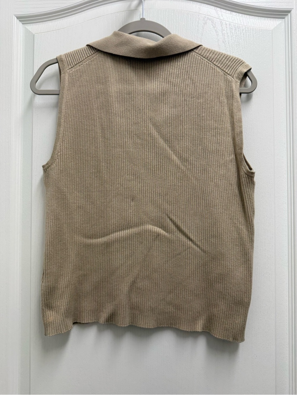 Calvin Klein Women’s XL Ribbed Sleeveless Polo Top Taupe Beige Y2K Minimalist - Picture 4 of 4